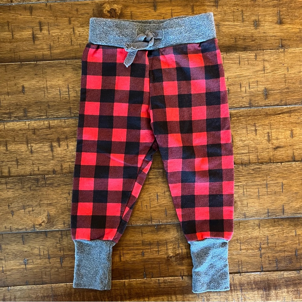 ⚡️3/$20 Buffalo Plaid Pants - red black - 9-12 months - boy girl neutral winter